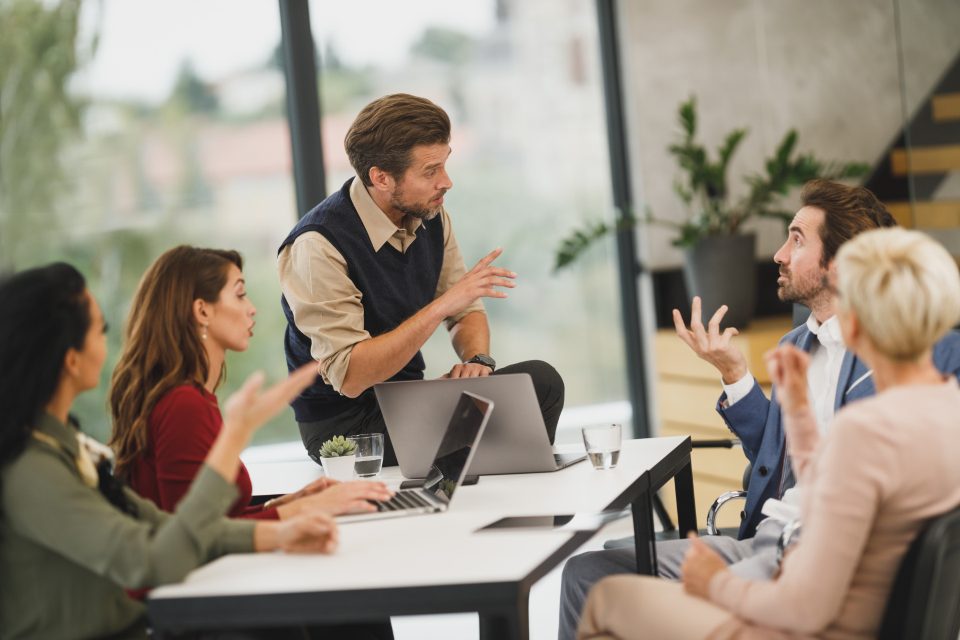 SEO et réseaux pour courtiers